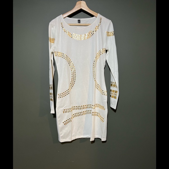 Dress - Picture 2 of 3